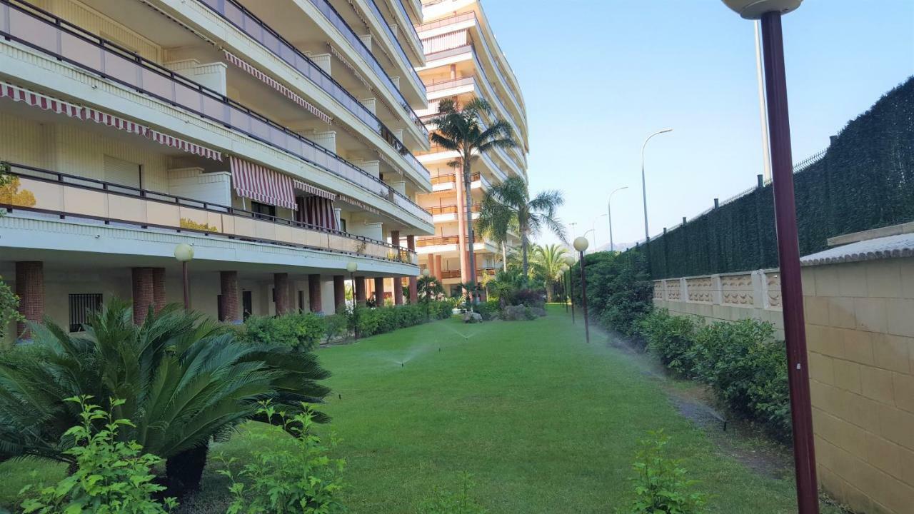 Salinas Gandia - Solo Alquiler Familias Apartment Exterior photo